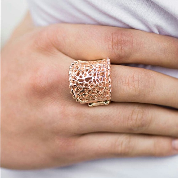 Rose Gold Ring - Picture 1 of 1