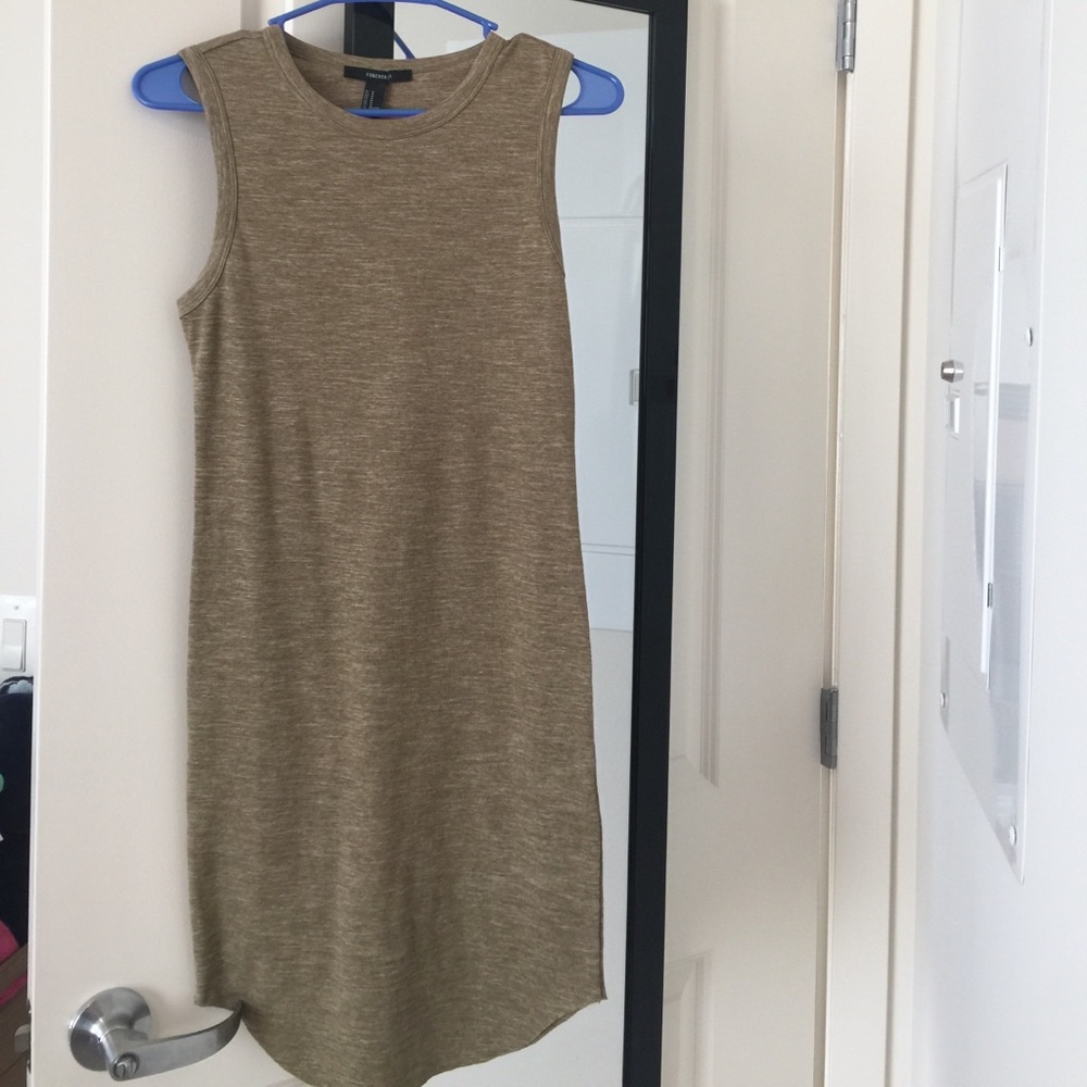 Brand new never worn army green forever 21 dress