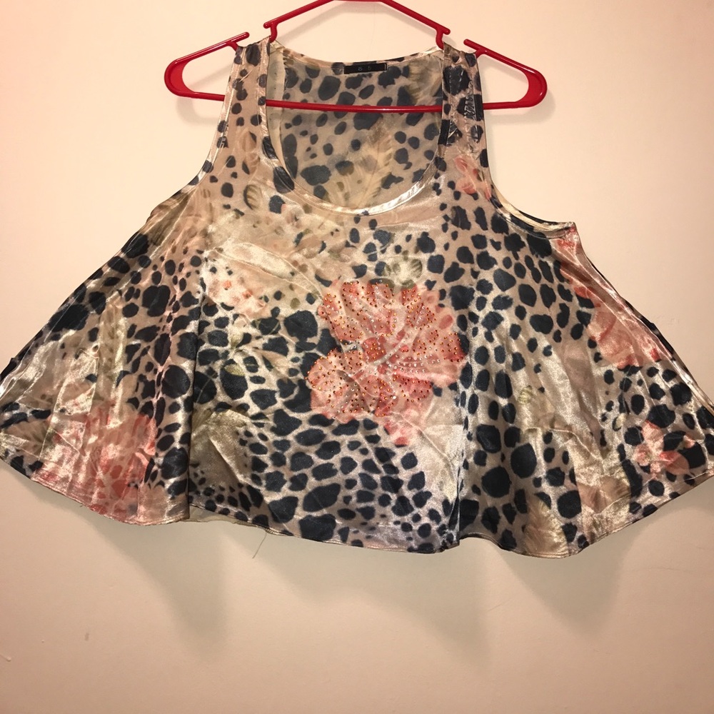 Leapord hibiscus crop top