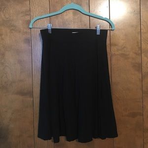 LOFT S black jersey skirt