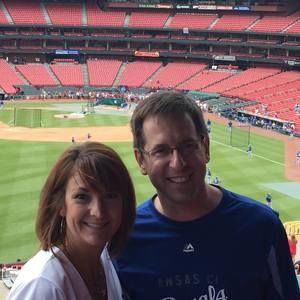 Meet your Posher, Sharon