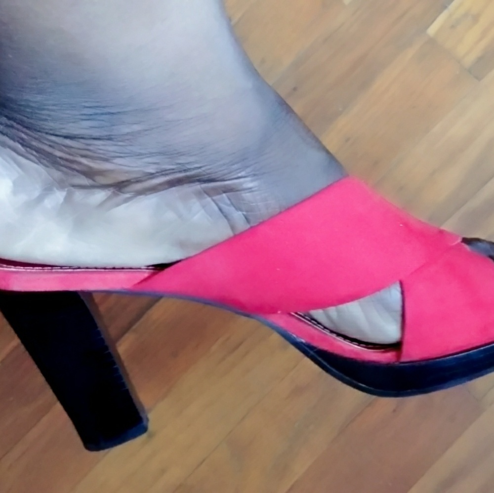 Sandal - Picture 4 of 4