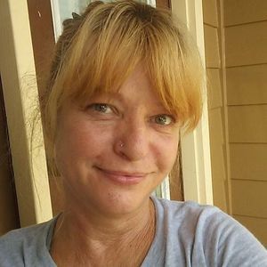 Meet your Posher, Raychell