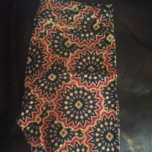 Lula Roe Leggings TC