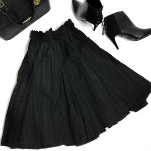 Black Circle Full Midi Skirt 22'Long Size M/L NWOT Black Circle Full Midi Skirt 22'Long Size M/L NWOT