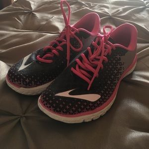 Brooks Pure Flow 5 woman’s running shoe size 8