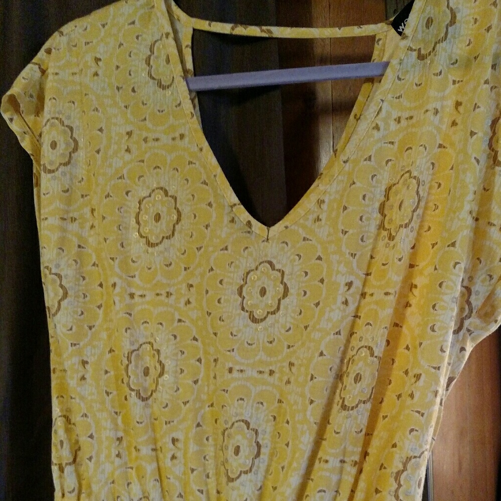 Wet Seal top