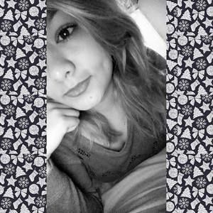 Meet your Posher, Reyes