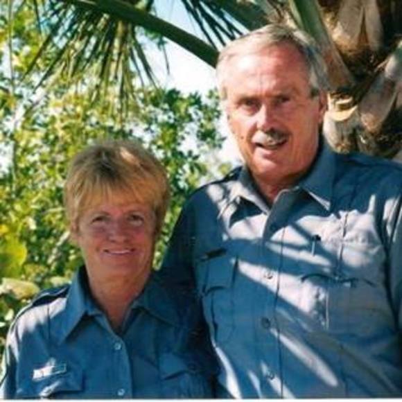 Meet your Posher, Bobbie - Picture 1 of 1