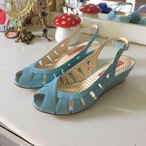 Modcloth blue wedges