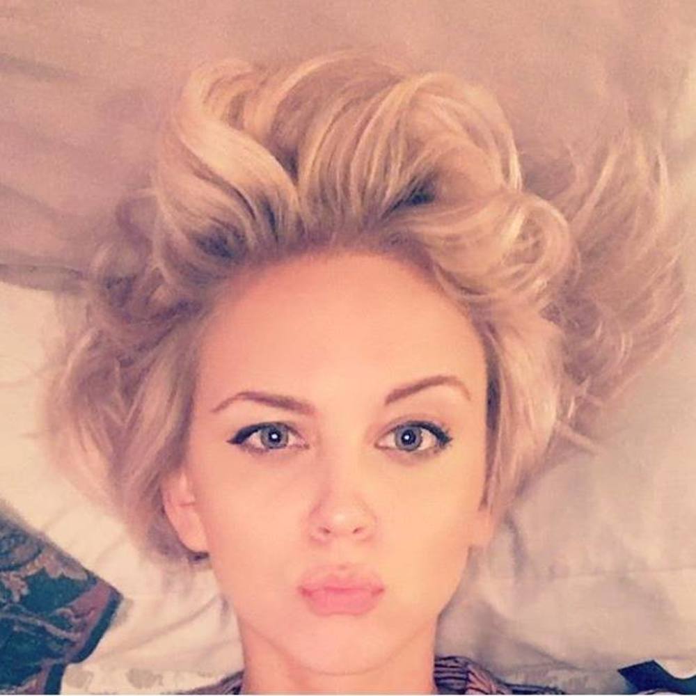 Meet your Posher, Paulina