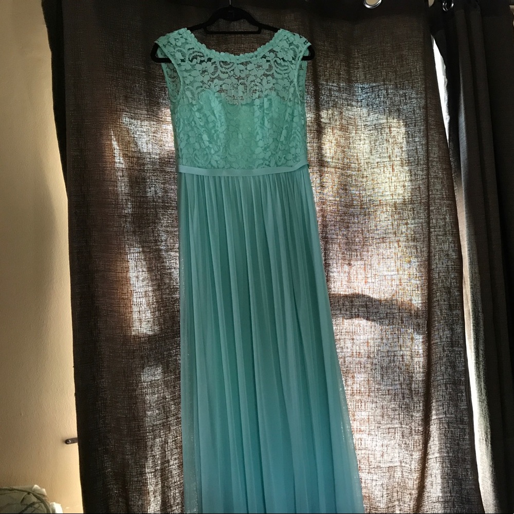 David’s bridal mint green bridesmaid dress