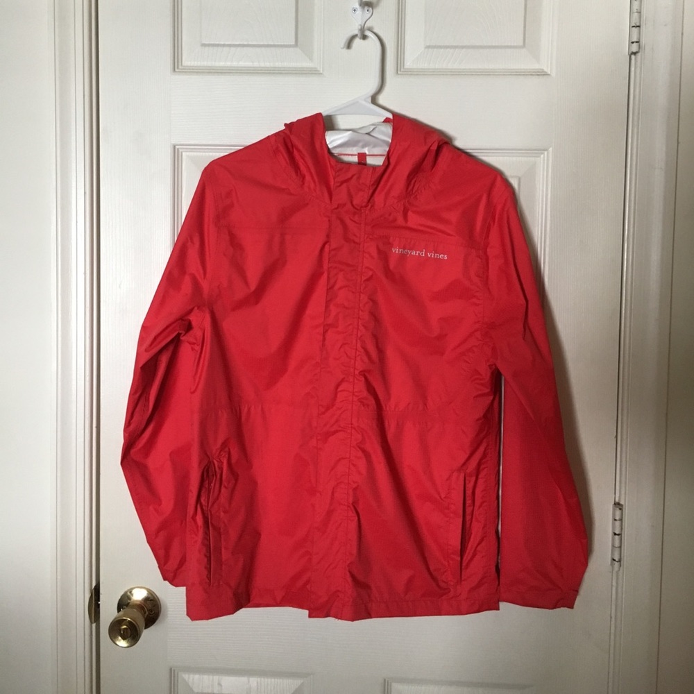 Vineyard Vines rain jacket