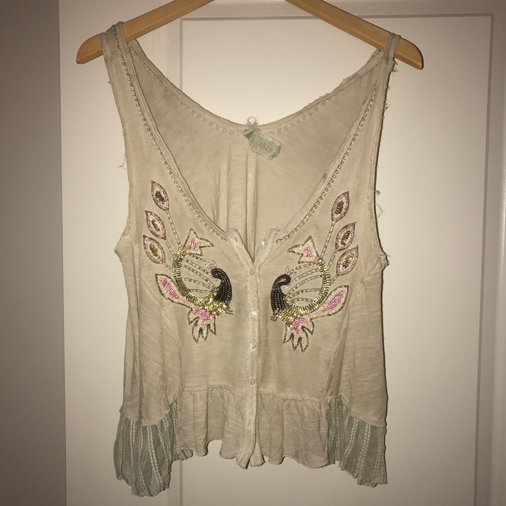 Beautiful Free People embroidered top - size XS