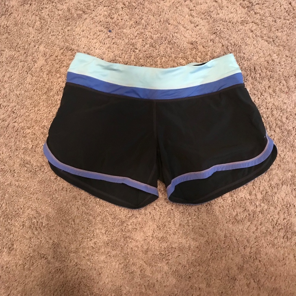 Lululemon Groovy Run Short