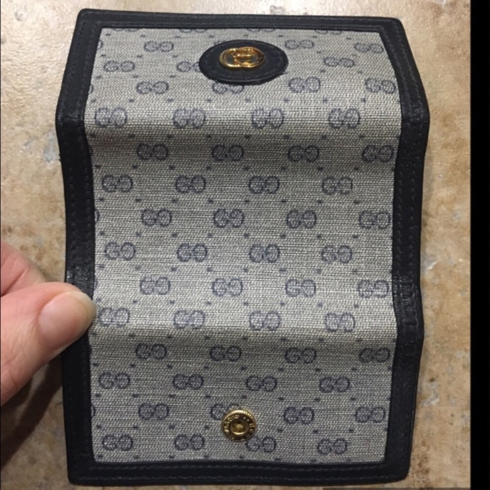 Authentic Gucci key chain