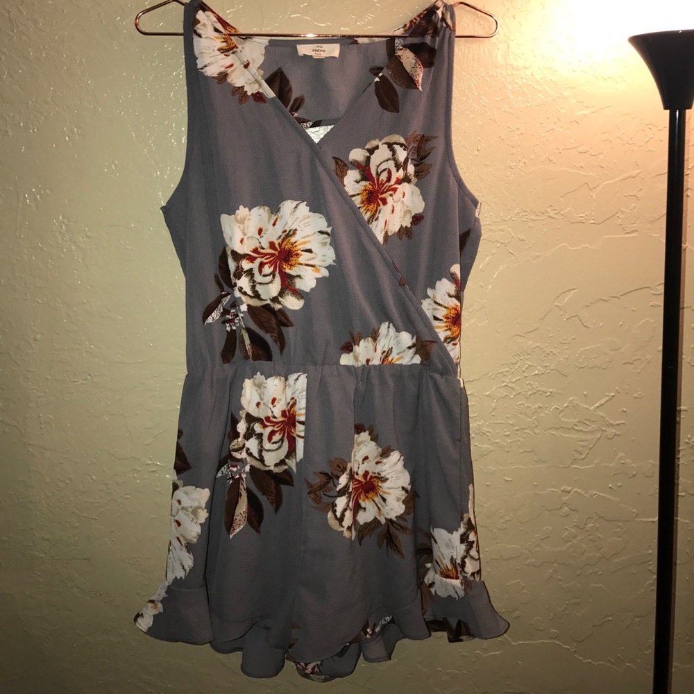 Entro Floral Romper