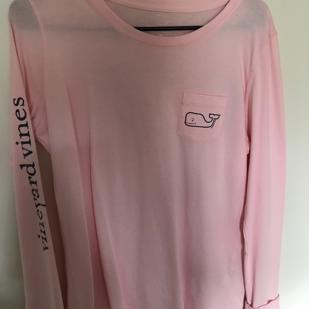 Pink vineyard vine long sleeve shirt