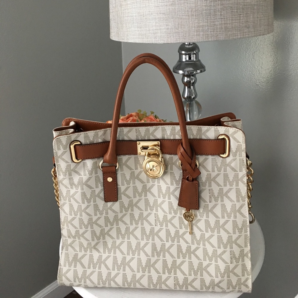 Large Michael kors white Hamilton handbag
