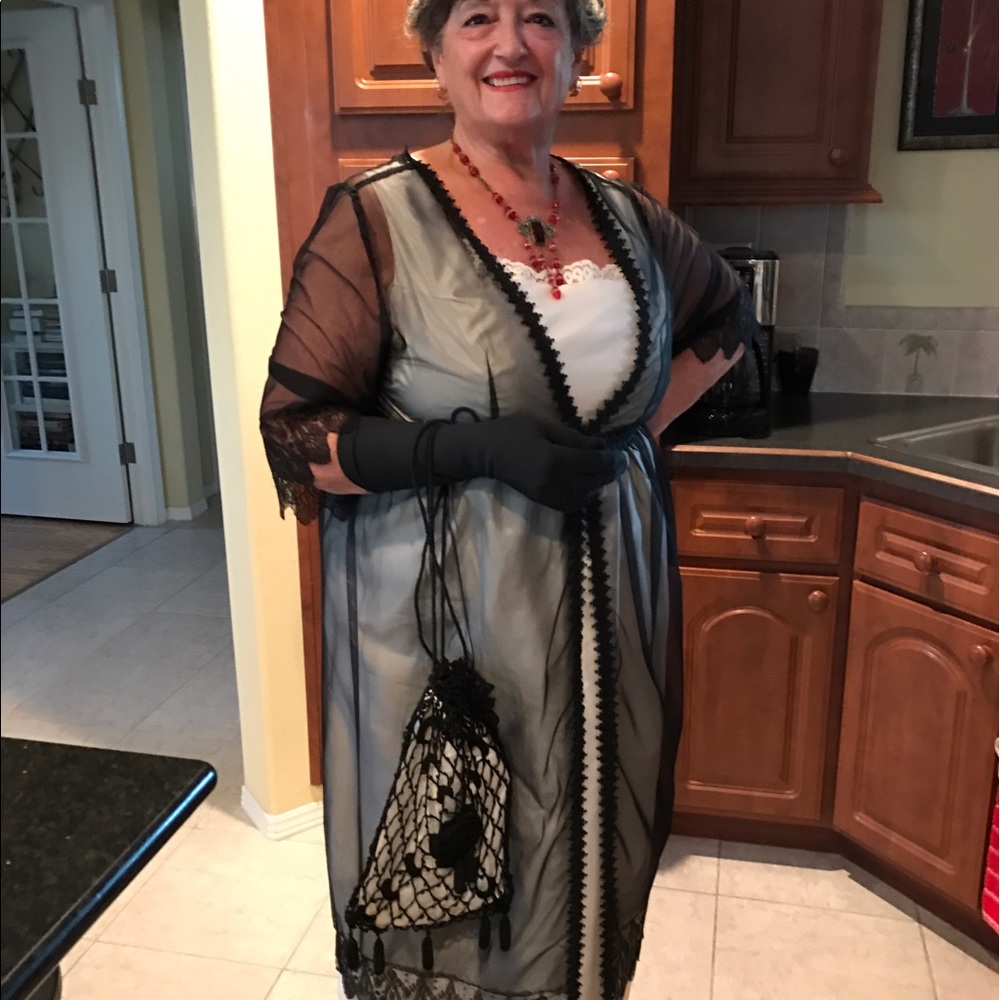 Meet your Posher, Marilyn