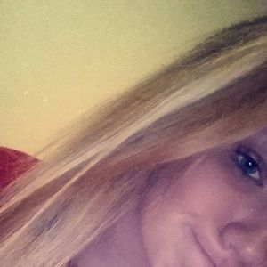 Meet your Posher, Sabrina