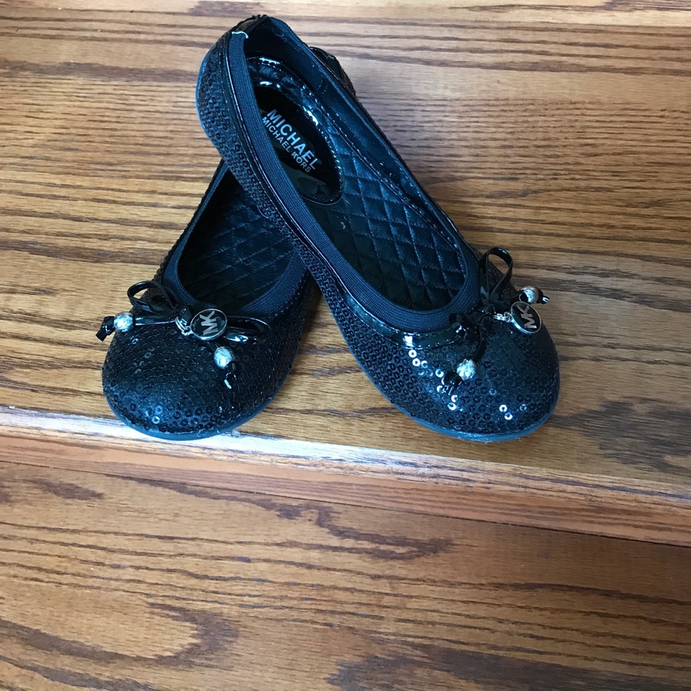 Michael Kors girls ballet flats