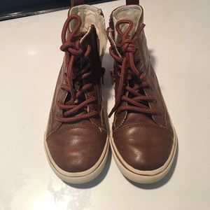 Toddler boy size 9 sneakers