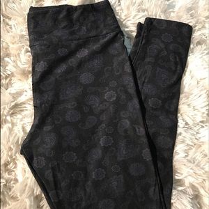 TC Lularoe Leggings NWOT (New without tags)