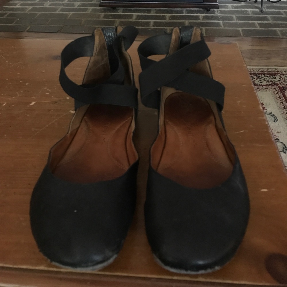 Gentle soules ballerina flats