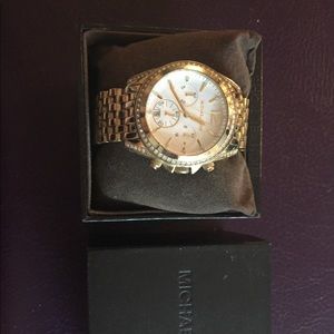 Michael kors gold ⌚️