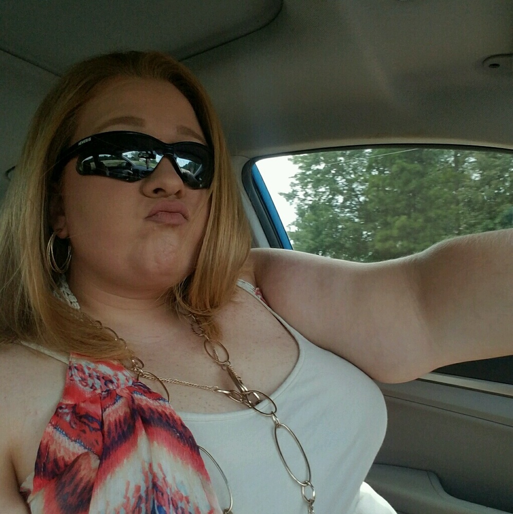 Meet your Posher, Krystle