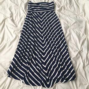GAP Navy & White Stripe Chevron Maxi Skirt