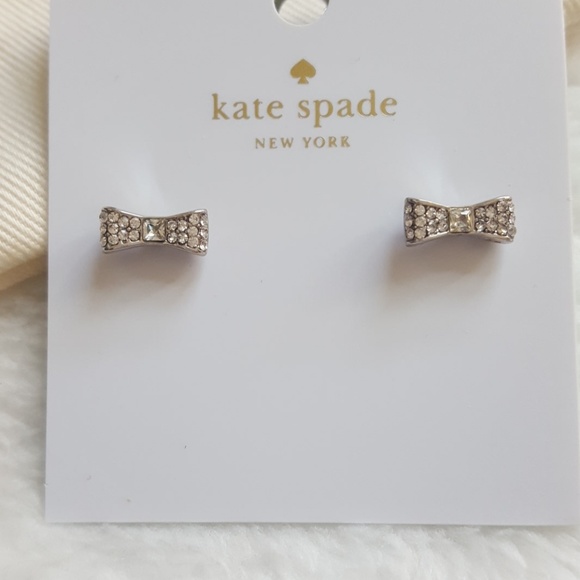 🎀NWT🎀 Kate Spade Silver Bow Earrings - Picture 2 of 3