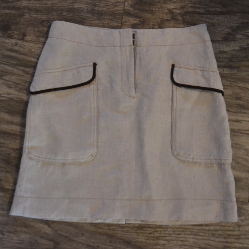 minimalist skirt