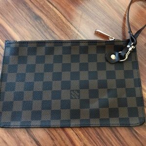 Knock off Louis Vuitton wristlet
