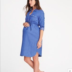 Old Navy maternity dress