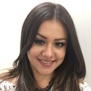 Meet your Posher, Carmel