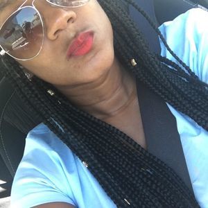 Meet your Posher, Kisha