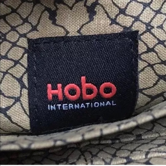 Hobo International Lauren Dbl Frame Clutch Wallet - Picture 7 of 8