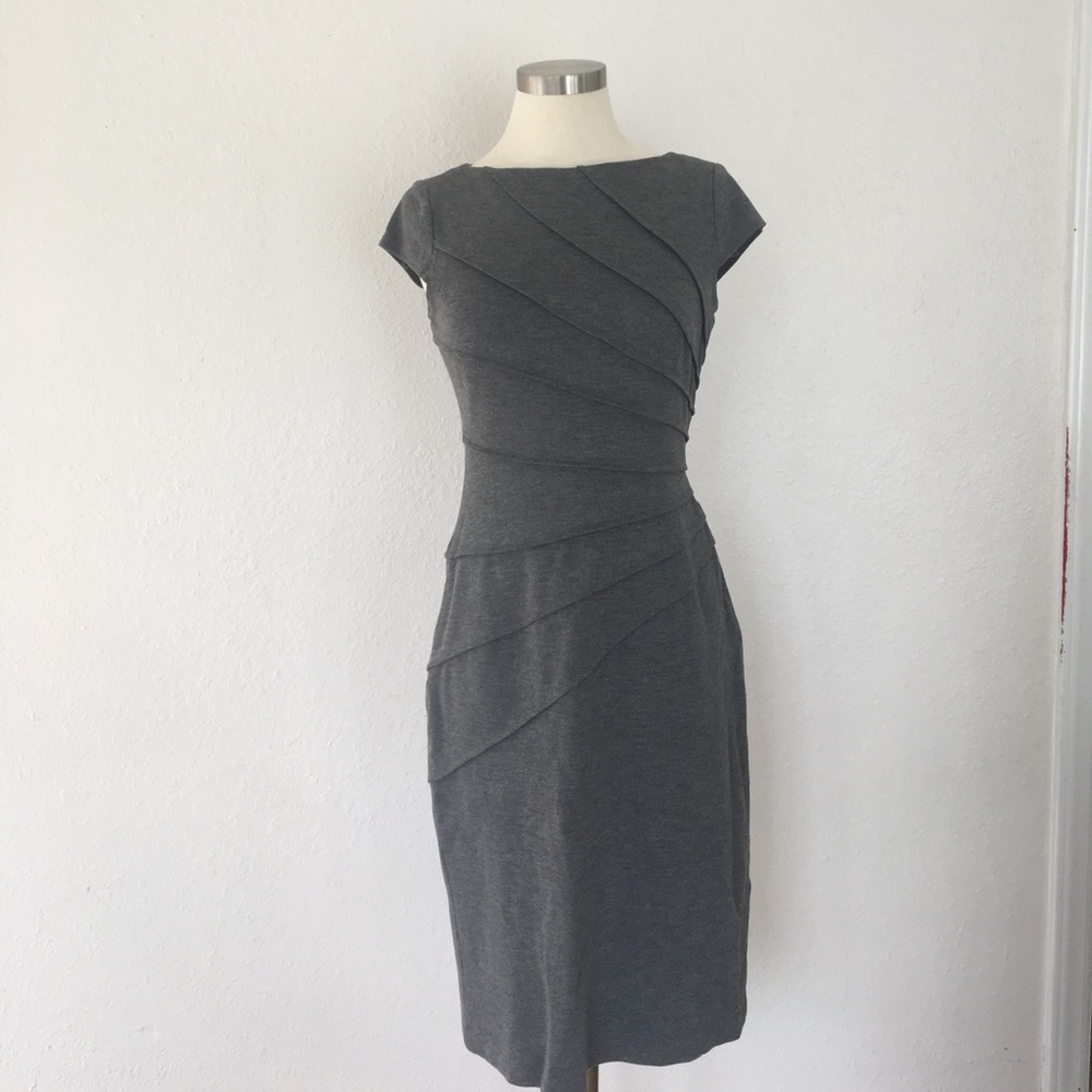 Gray London Times Business Dress