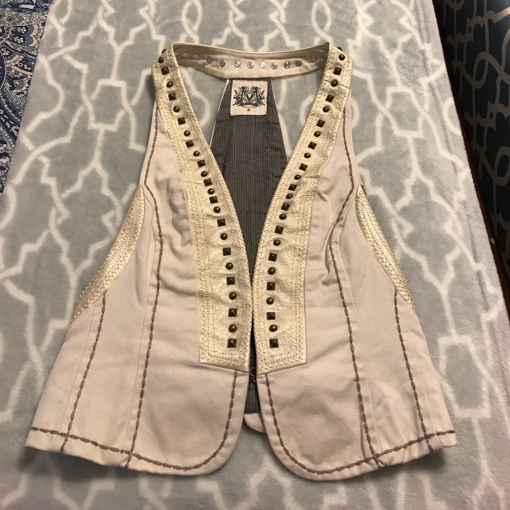 Miss me vest small
