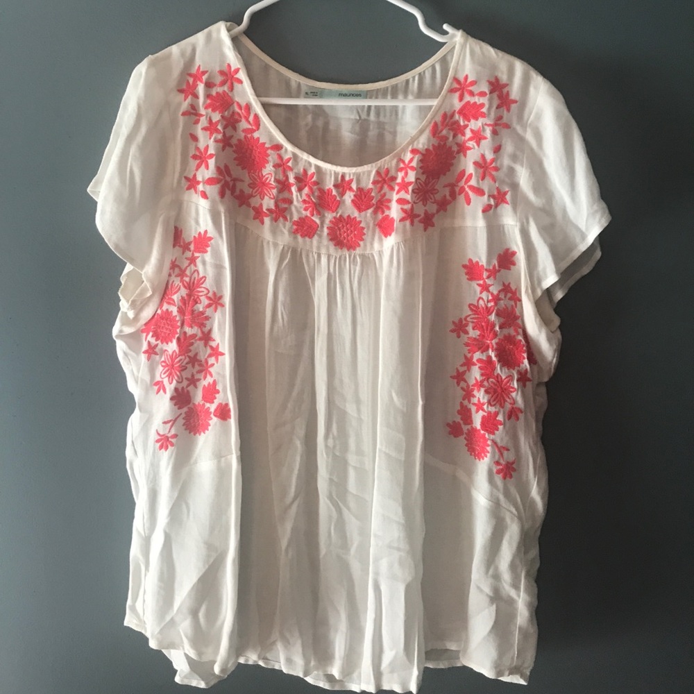 NWOT Maurices Embroidered Flower Flowy Top