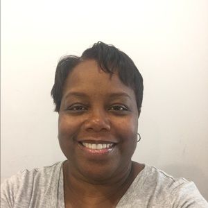 Meet your Posher, Adraine