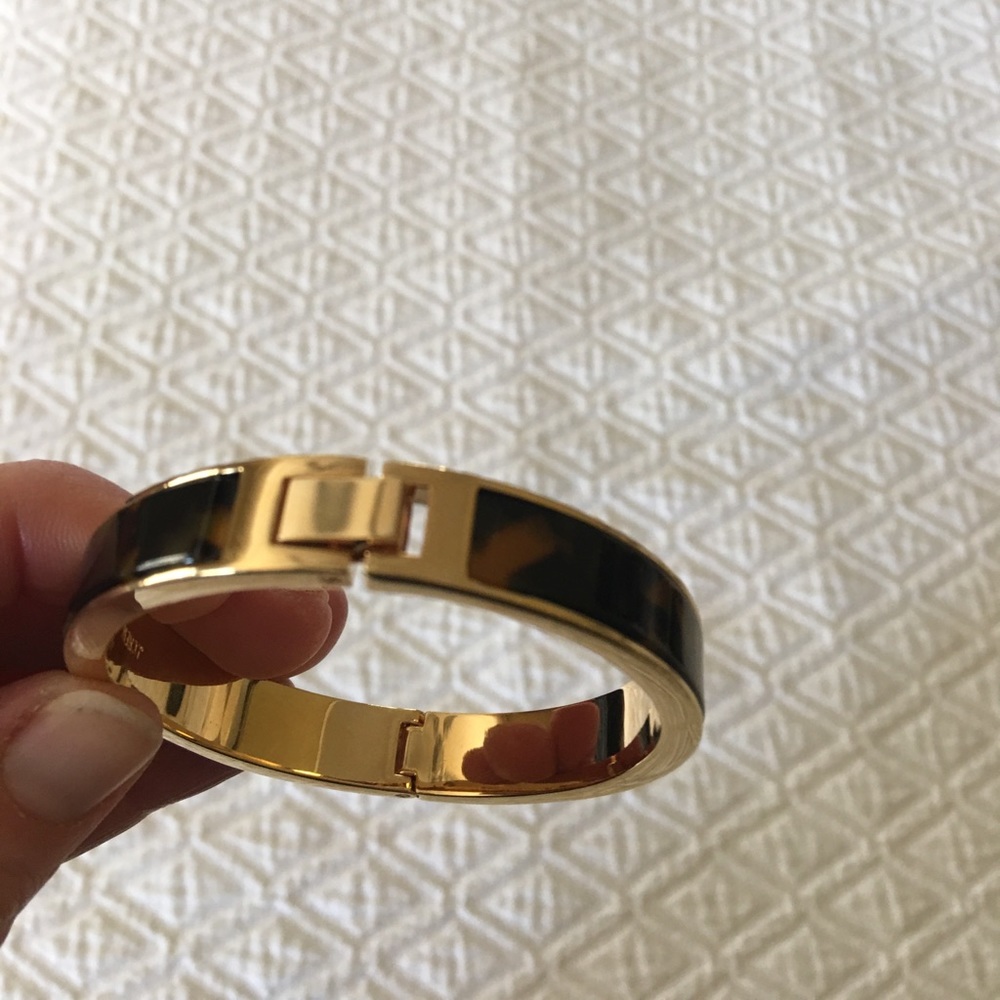 Tortoise and gold bangle