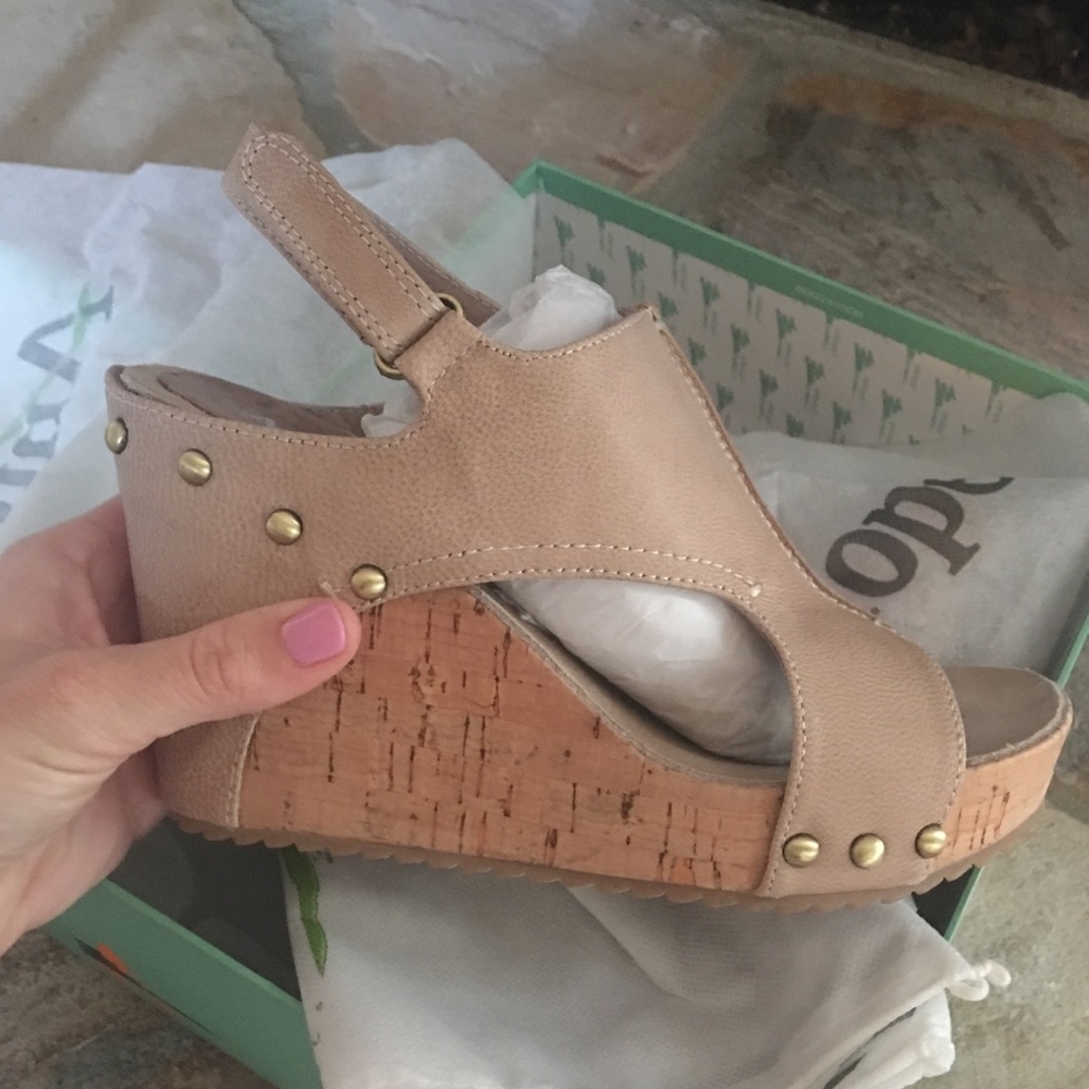 Antelope size 37 shoe. NIB- sold