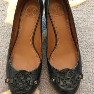 EUC navy blue Tory Burch wedges EUC navy blue Tory Burch wedges