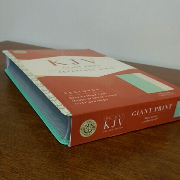 Giant print KJV Holy Bible, NIB - Picture 5 of 8