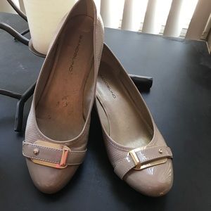 Bandolino  platform show -Nude- 6.5M