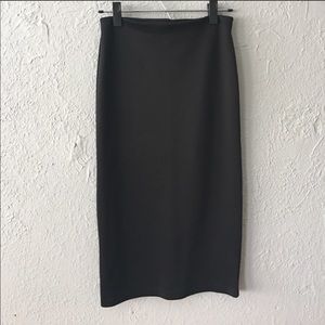 H&M black pencil skirt
