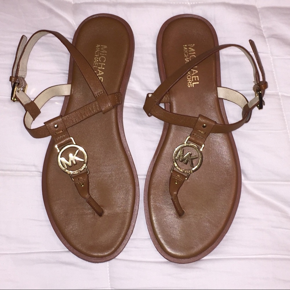 🔥MOVING SALE📦 Michael Kors Sandals